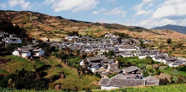 白岩寺村交通新动态，交通改善助力乡村振兴